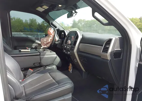 2022 Ford F-250 Lariat z USA, uszkodzony, nr VIN 1FT7W2BT1NEE27715